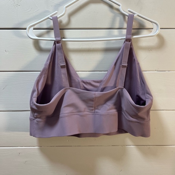 OLD NAVY ACTIVE • PowerSoft Light Support Bra • Lilac (3X) - Picture 4 of 7